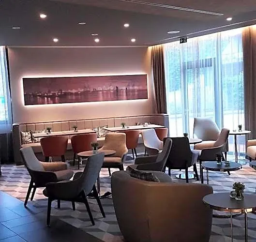Panorama Hamburg-harburg 4*